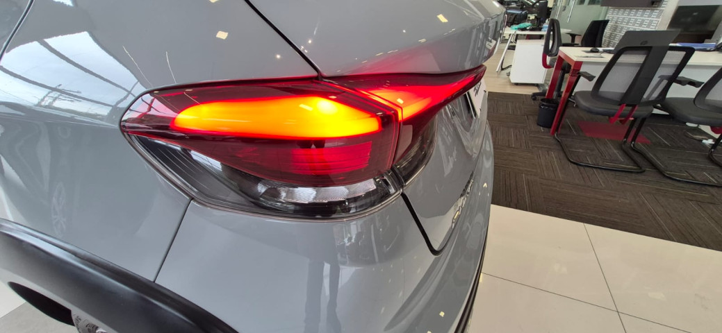 FIAT PULSE 1.0 TURBO 200 HYBRID AUDACE CVT 26/26 SEMINOVO8
