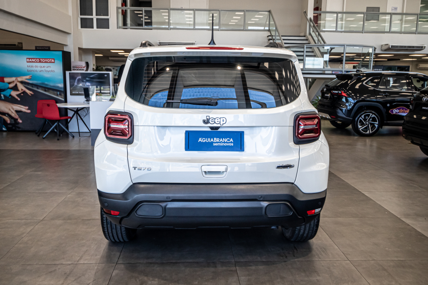 JEEP RENEGADE 1.3 T270 TURBO FLEX LONGITUDE AT6 8