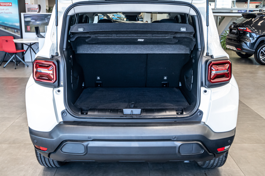 JEEP RENEGADE 1.3 T270 TURBO FLEX LONGITUDE AT6 11
