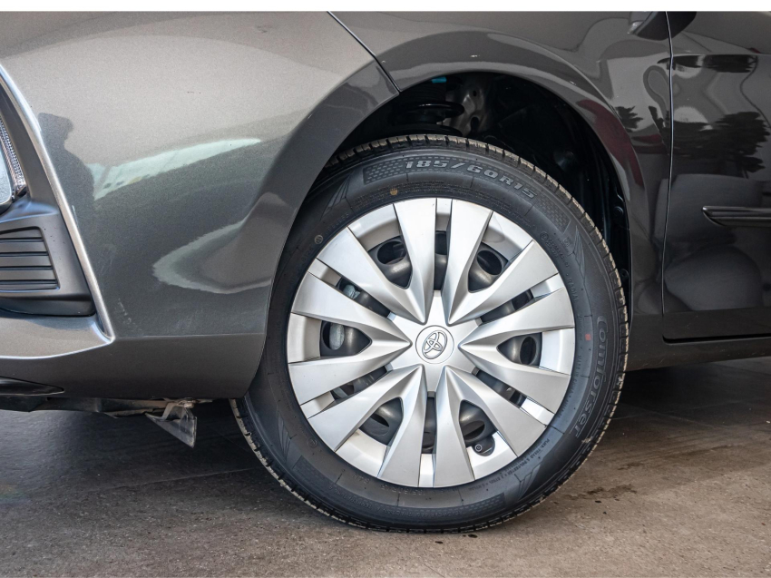 Toyota YARIS 1.5 16V FLEX XL MULTIDRIVE 2