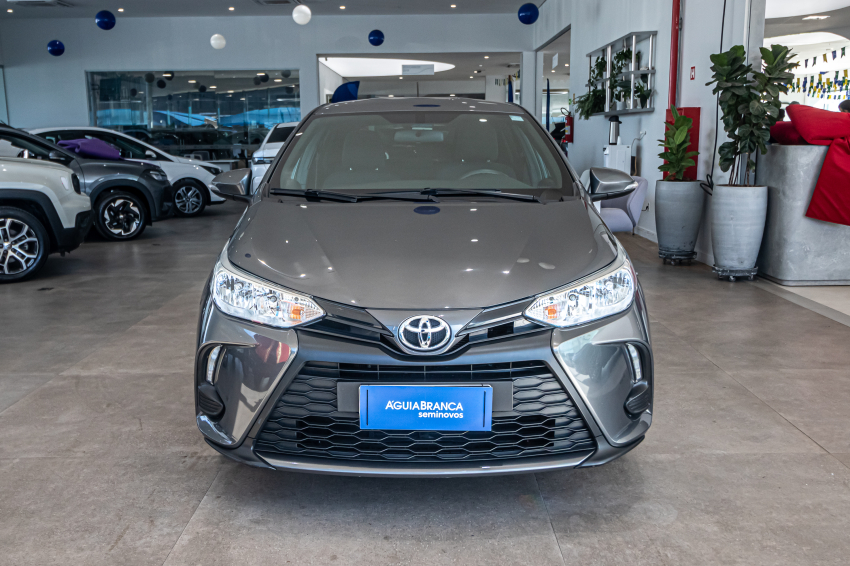 Toyota YARIS 1.5 16V FLEX XL MULTIDRIVE 3