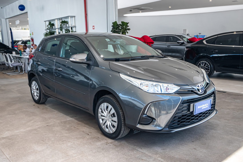 Toyota YARIS 1.5 16V FLEX XL MULTIDRIVE 5