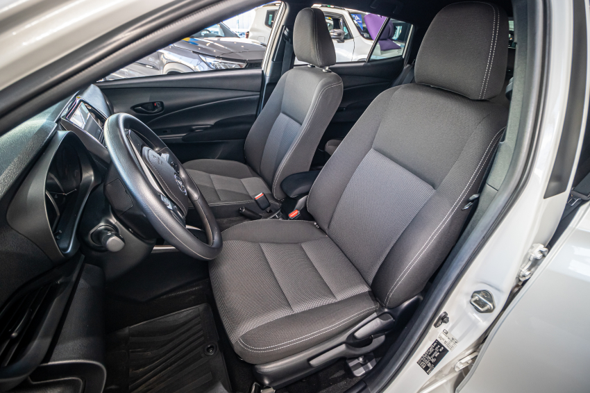 Toyota YARIS 1.5 16V FLEX XL MULTIDRIVE 19