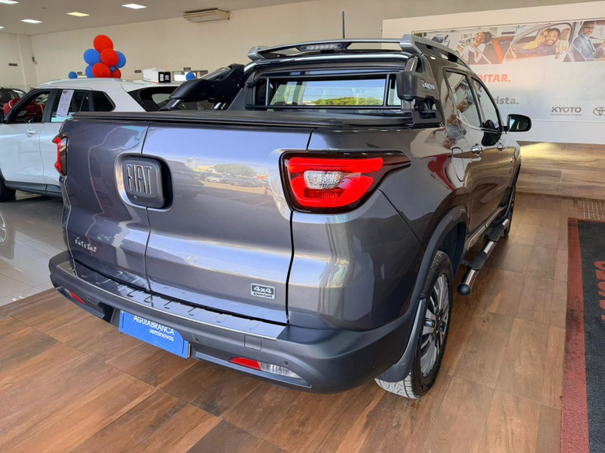Fiat TORO 2.0 16V TURBO DIESEL RANCH 4WD AT9 8
