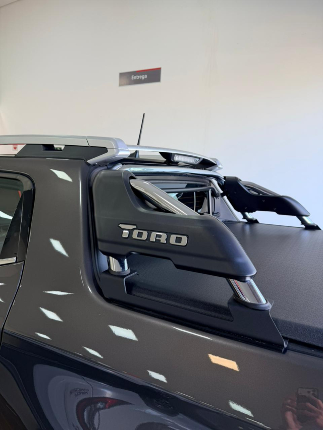 Fiat TORO 2.0 16V TURBO DIESEL RANCH 4WD AT9 18