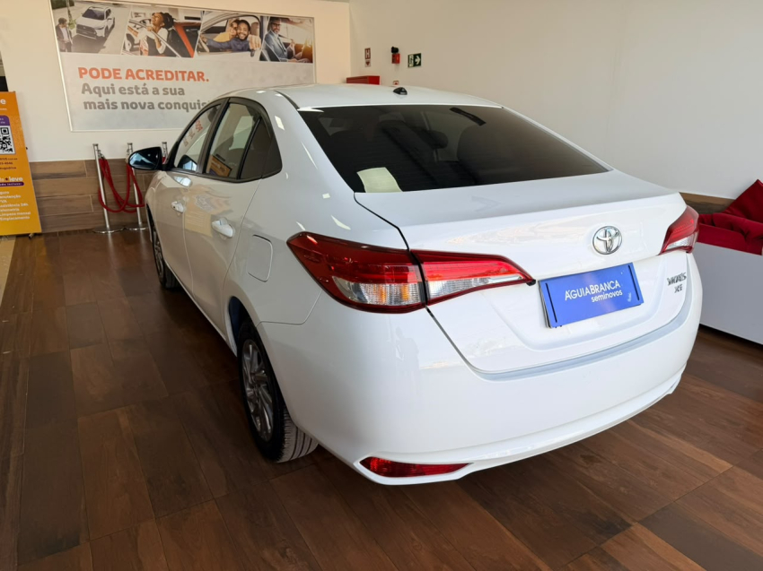 Toyota YARIS 1.5 16V FLEX SEDAN XS MULTIDRIVE 6