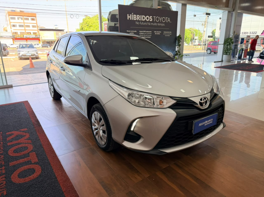 Toyota YARIS 1.5 16V FLEX XL MULTIDRIVE 3