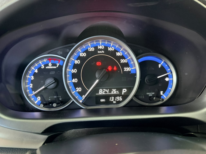 Toyota YARIS 1.5 16V FLEX XL MULTIDRIVE 9