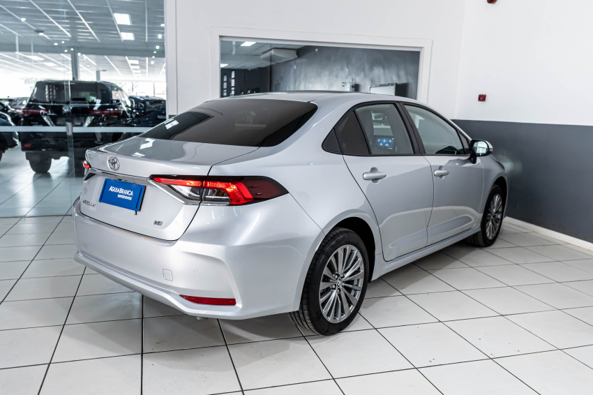 Toyota COROLLA 2.0 VVT-IE FLEX XEI DIRECT SHIFT 10