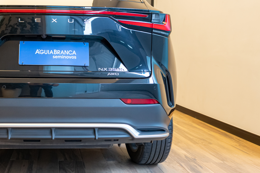 Carro Lexus NX 350h