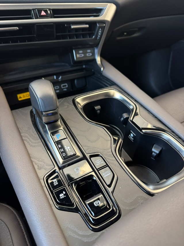 Lexus RX 500h 2.4 TURBO DUAL VVT-I HYBRID F-SPORT AWD AUTOMÁTICO 16