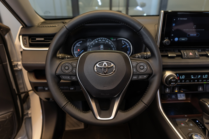 Toyota RAV4 2.5 VVT-IE HYBRID SX CONNECT AWD CVT 16
