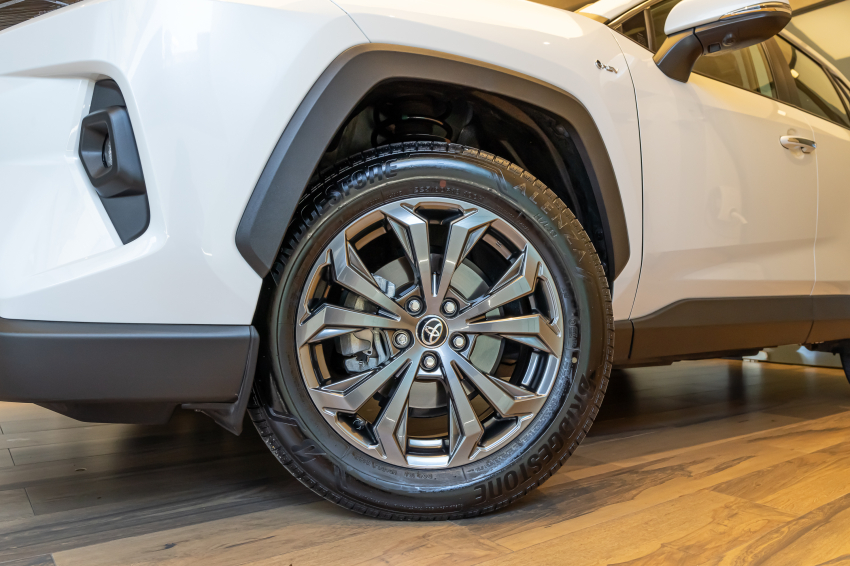 Toyota RAV4 2.5 VVT-IE HYBRID SX CONNECT AWD CVT 2