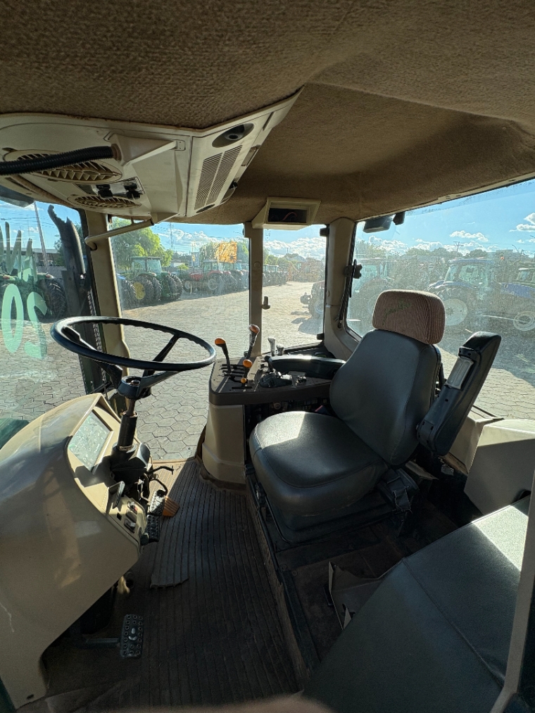 trator john deere 6165j4