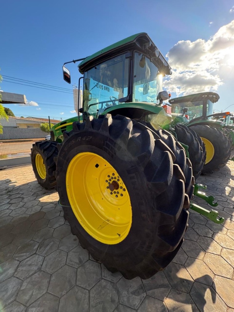 trator john deere 7225j5