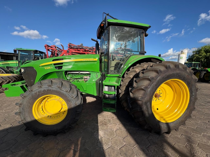 trato john deere 7225j5