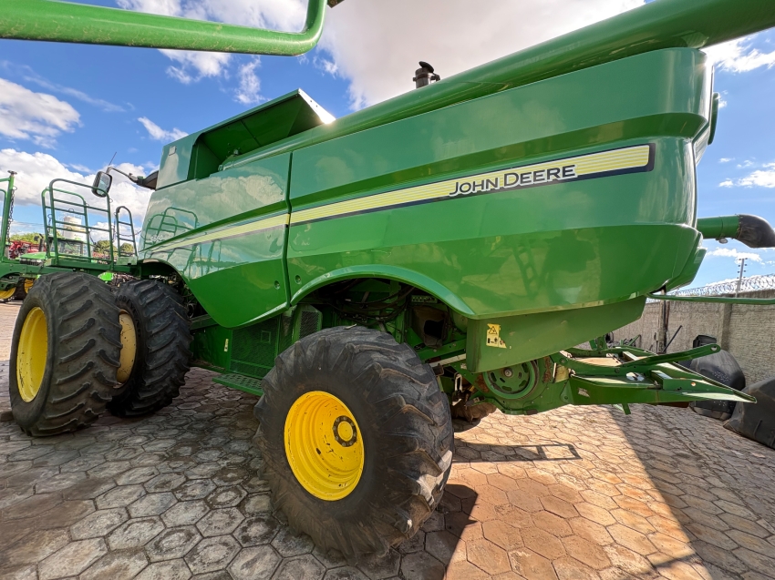 colheitadeira john deere s660, ano 2015, plataforma draper 30 pes5