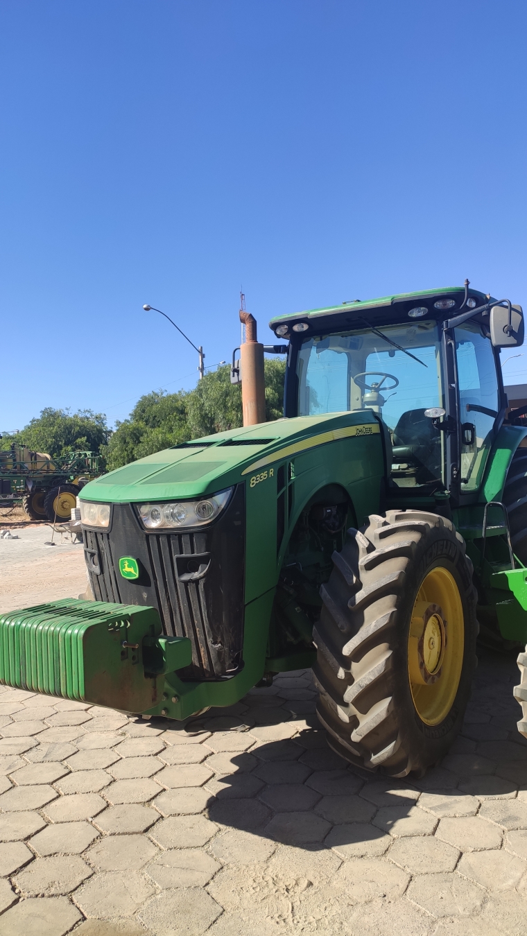 trator john deere 8r 335 - ano 20132