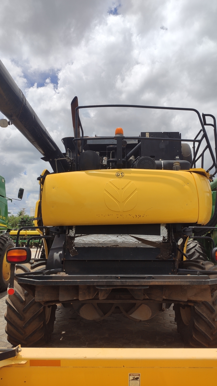 colheitadeira new holland cr 9060 ano 2009, plataforma caracol 35 pes3