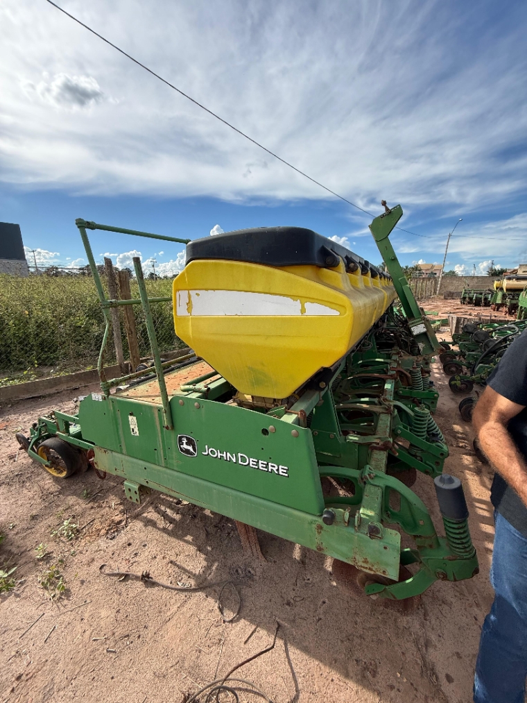 plantadeira ccs 2115 /153