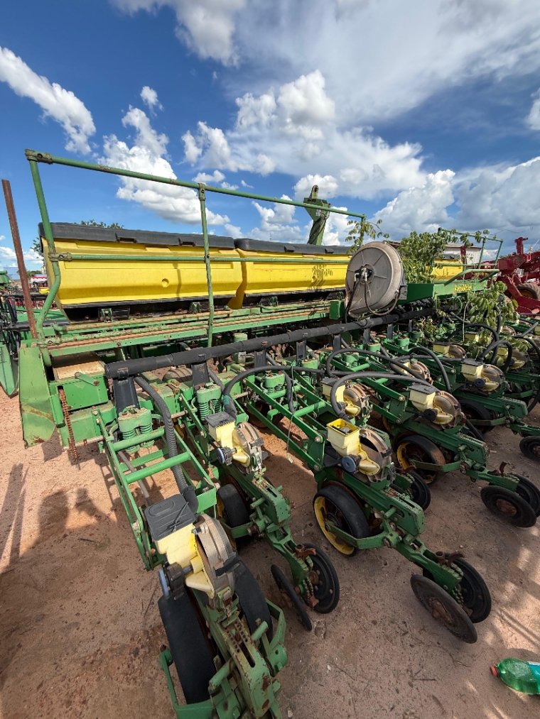 plantadeira john deere ccs 2117 / 154