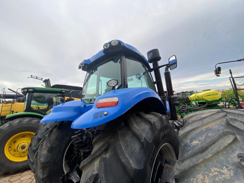 trator new holland t8 385 340 cv3