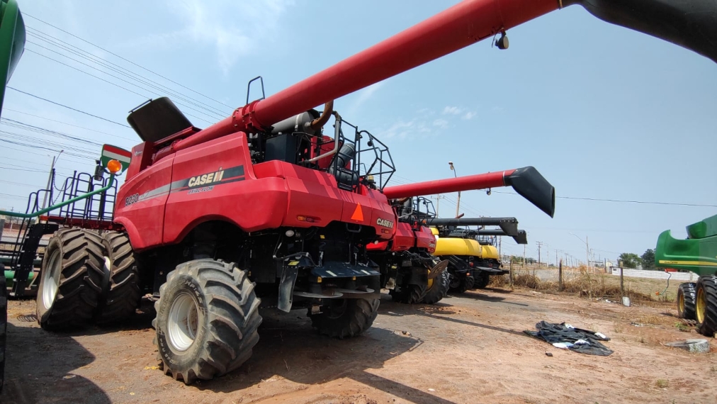 colheitadeira case 9230, ano 2018, com plataforma draper 45 pes2