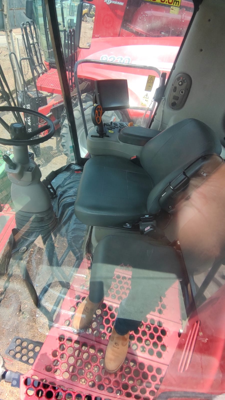 colheitadeira case 9230, ano 2018, com plataforma draper 45 pes5