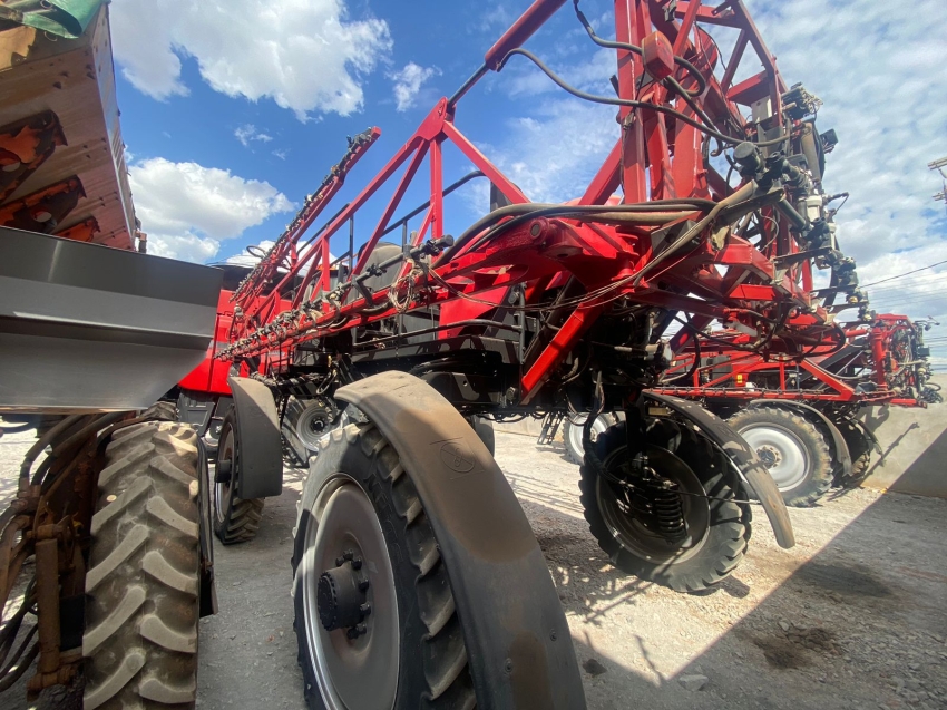 pulverizador case patriot 2503