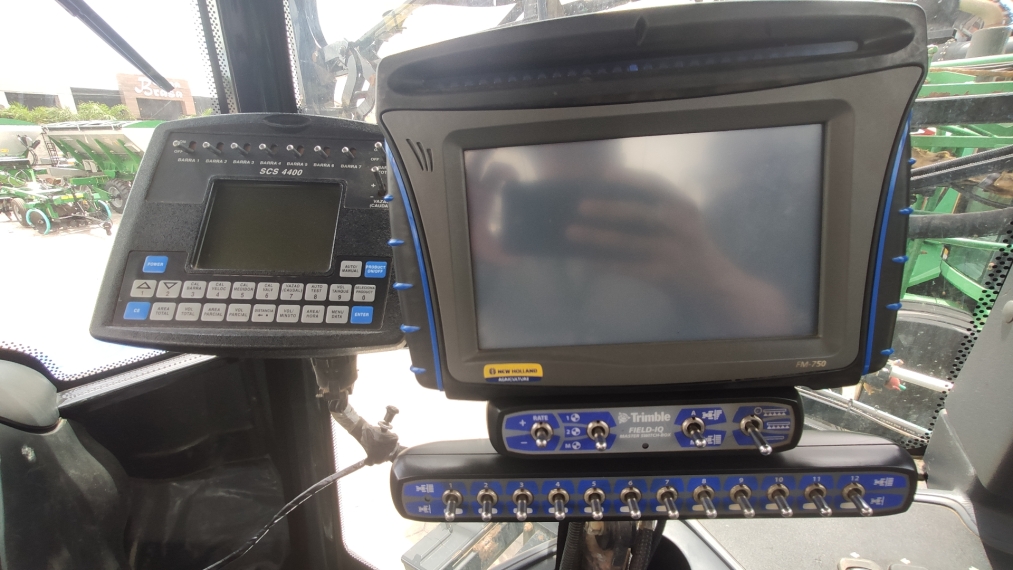 pulverizador new holland sp 35003