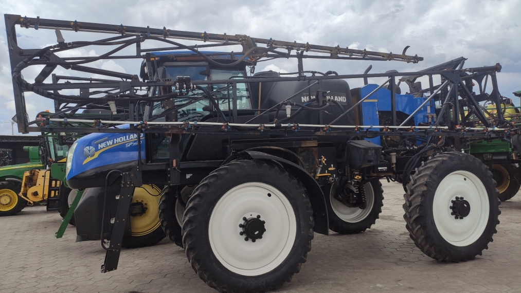 pulverizador new holland sp 35005