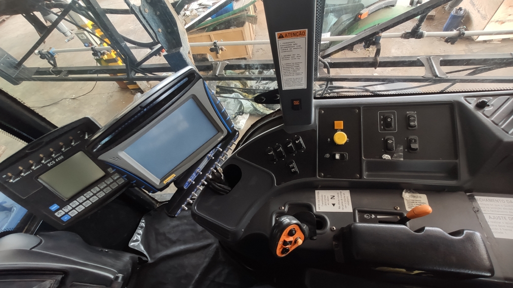 pulverizador new holland sp35006