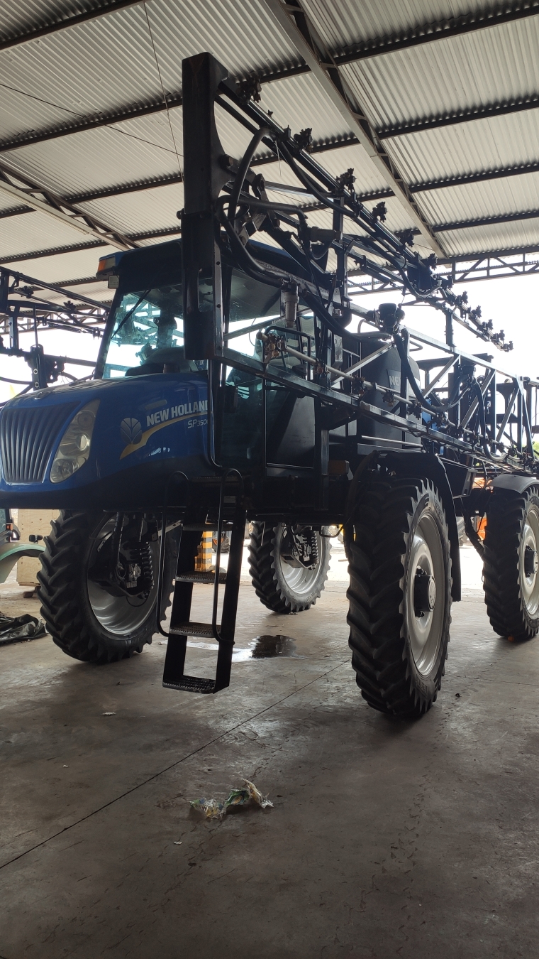 pulverizador new holland sp35002