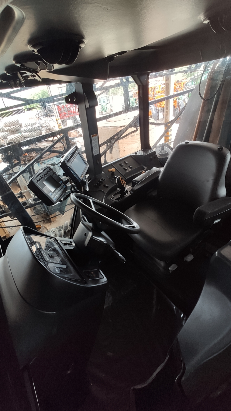 pulverizador new holland sp35005