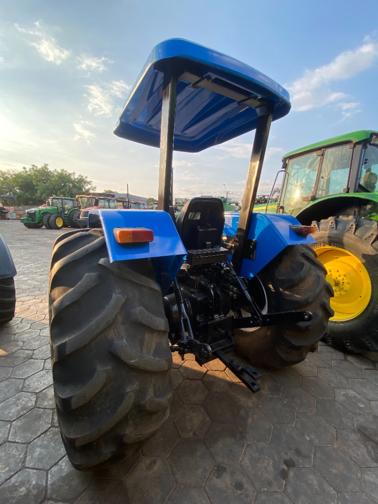 trator new holland 7630 4x4, ano 2012, 102 cv4