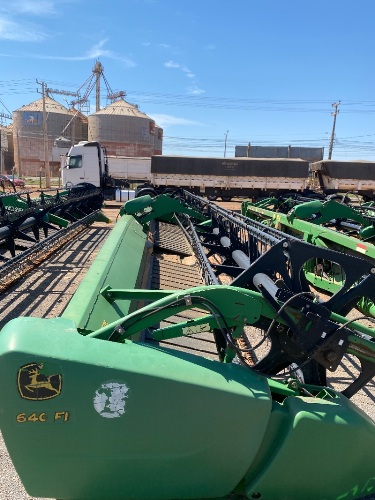 colheitadeira john deere s680, ano 2014, plataforma draper 40 pes11