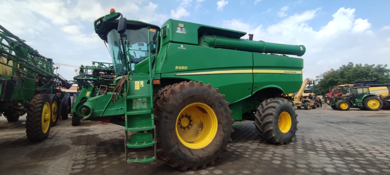 colheitadeira john deere s680, ano 2016 com plataforma draper 40 pes