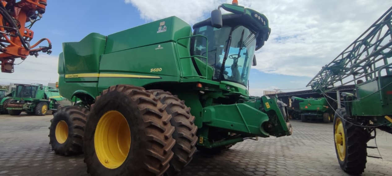colheitadeira john deere s680, ano 2016 com plataforma draper 40 pes2