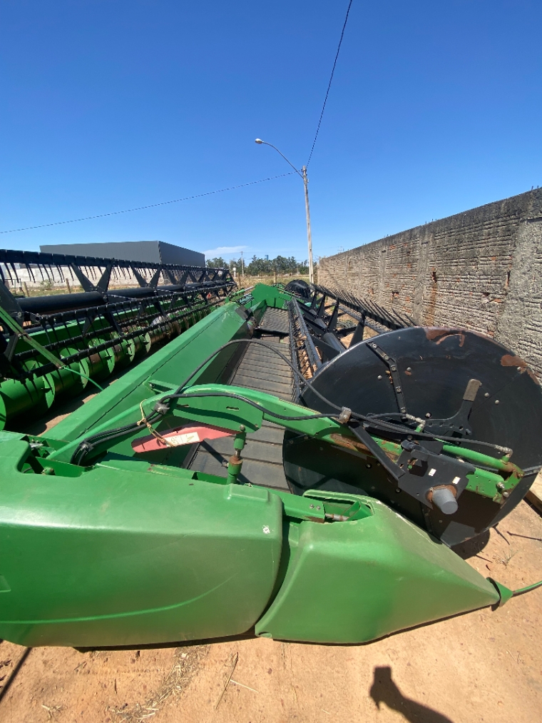 colheitadeira john deere s680, ano 2016 com plataforma draper 40 pes8