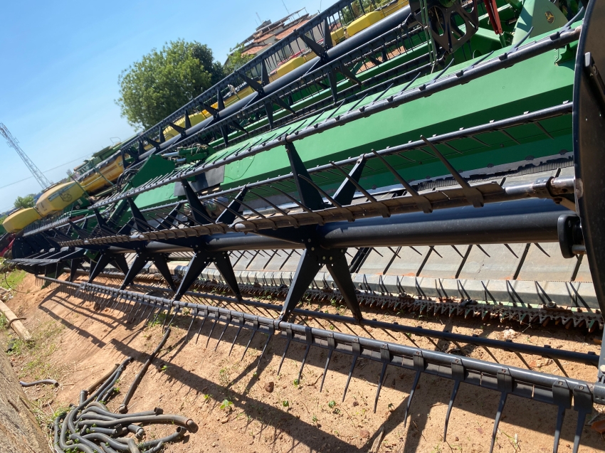 colheitadeira john deere s680, ano 2016 com plataforma draper 40 pes6