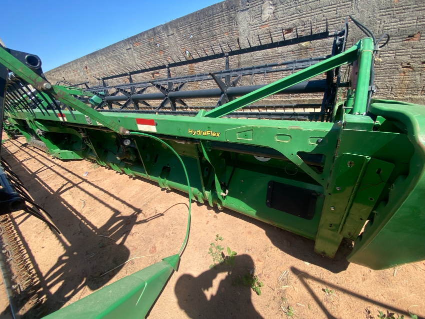 colheitadeira john deere s680, ano 2016 com plataforma draper 40 pes10