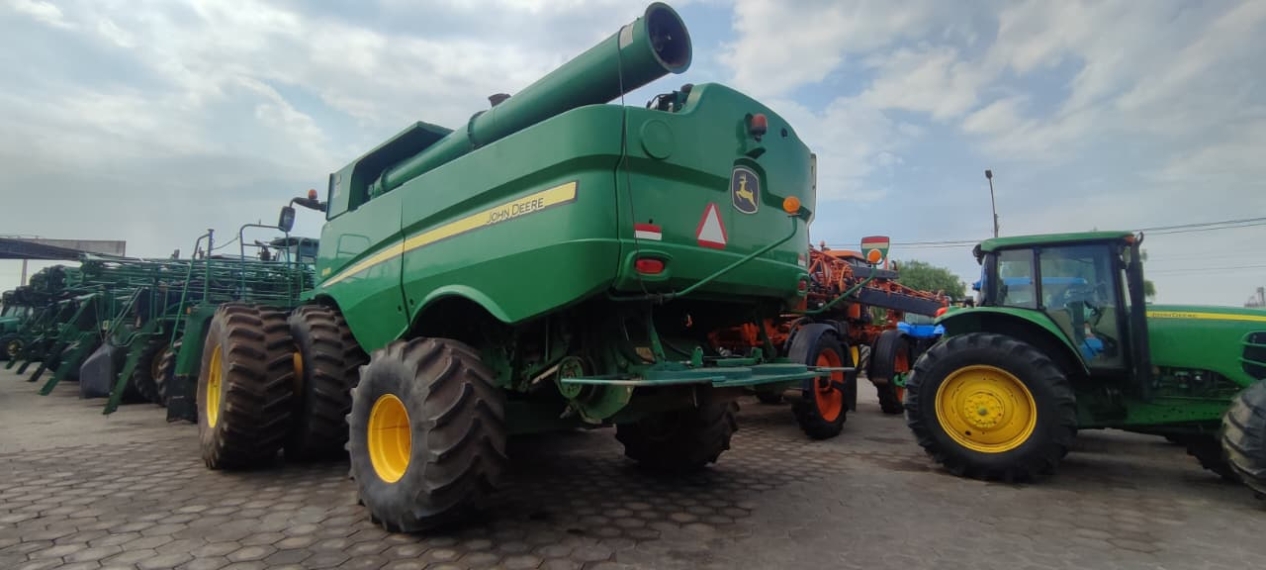 colheitadeira john deere s680, ano 2016 com plataforma draper 40 pes3