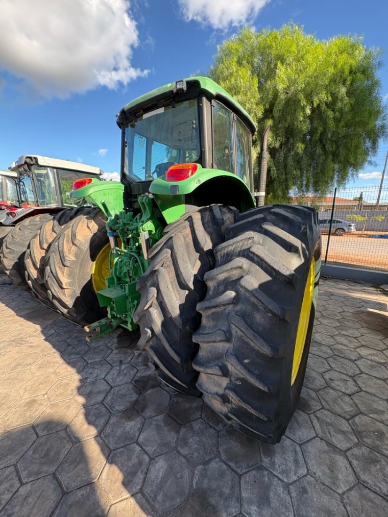 trator john deere 6165j8