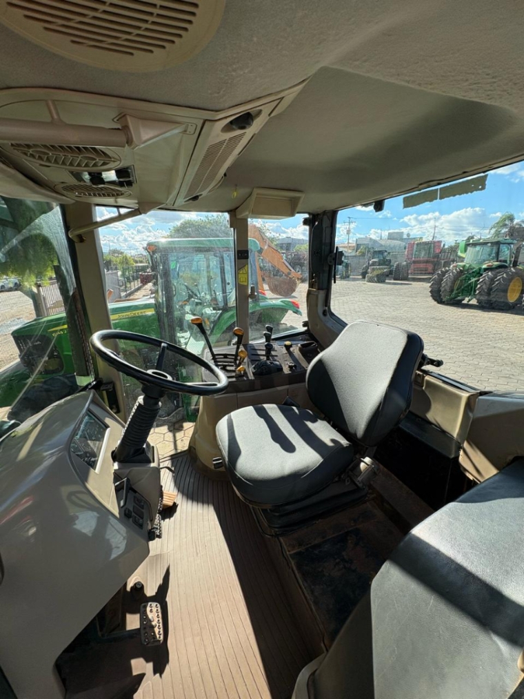 trator john deere 6165j1