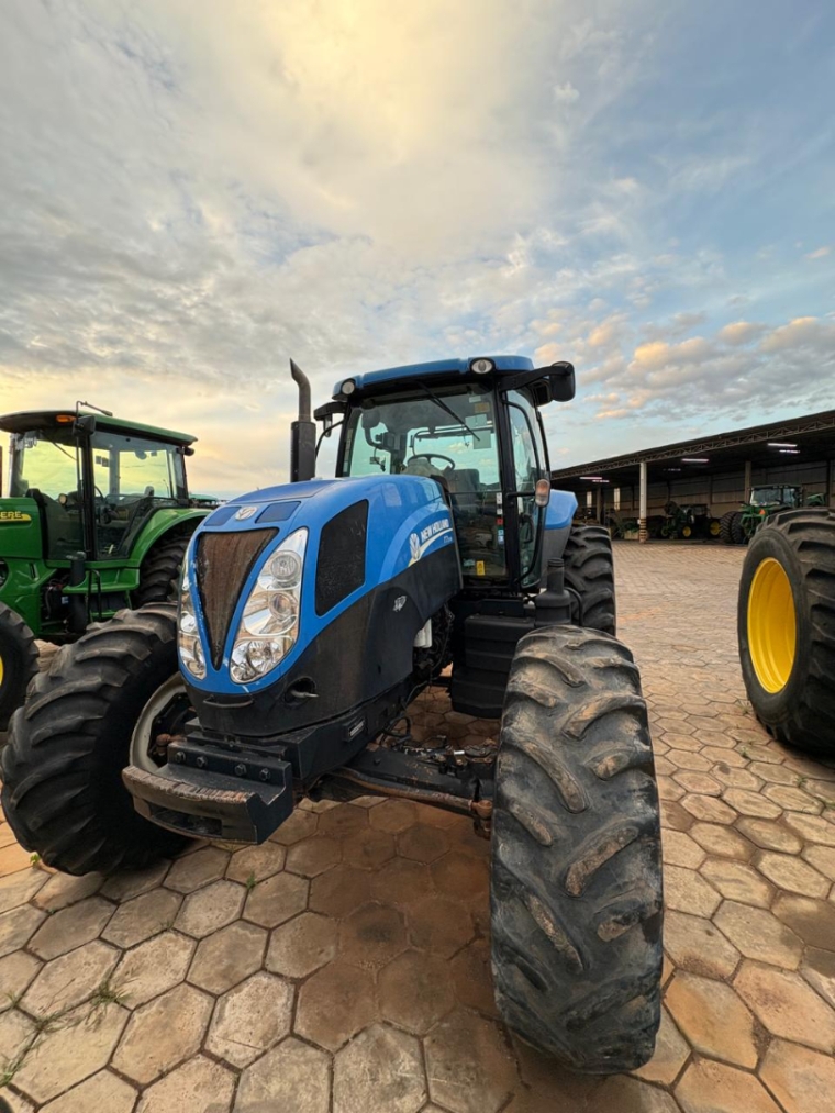 trator new holland t7.205 - ano 20175