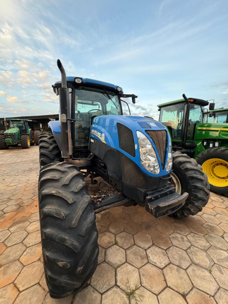 trator new holland t7.205 - ano 2017