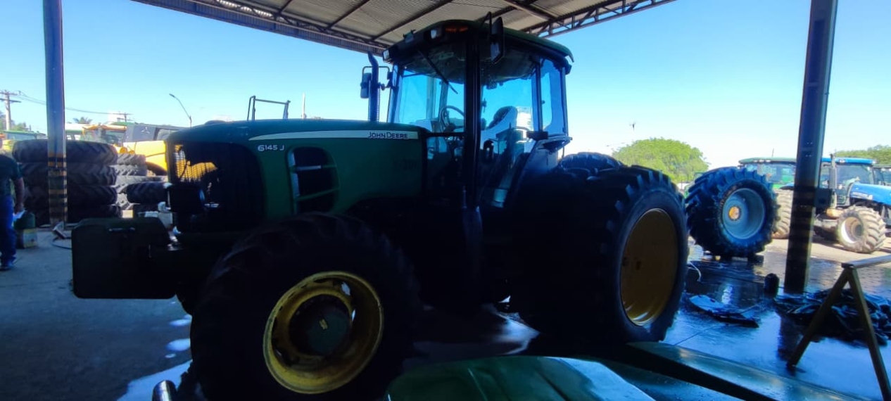 trator john deere 6145j