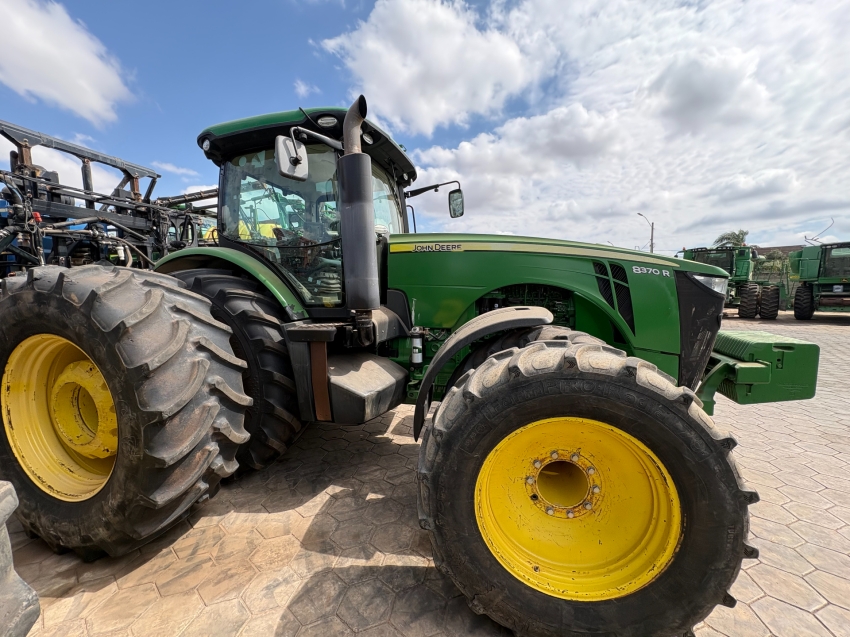 trator john deere 8370r ano 20183