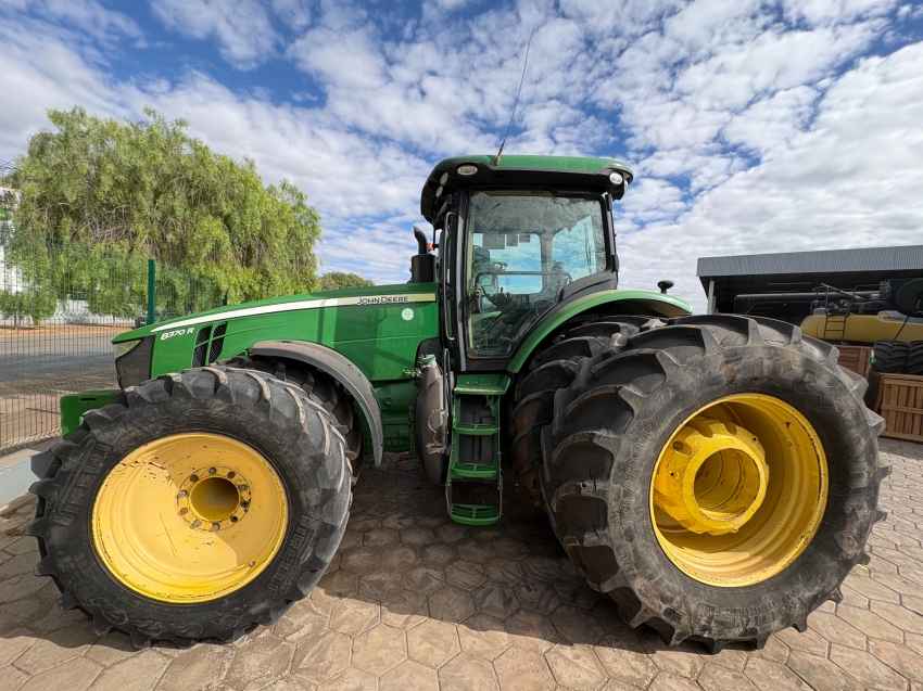 trator john deere 8370r - ano 20152