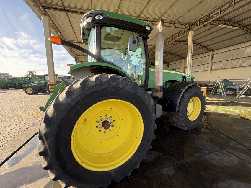 trator john deere 8260r - ano 20132